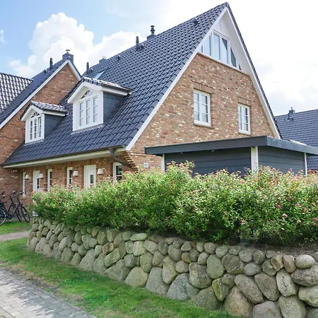 Holiday home Lille Hus *